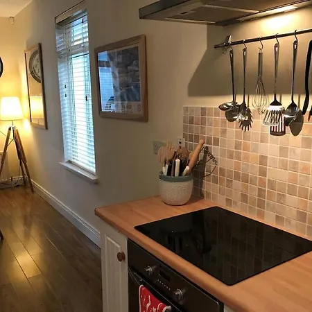 Crayfish Cottage All 2025 Stays Booking Now Portrush Exterior photo